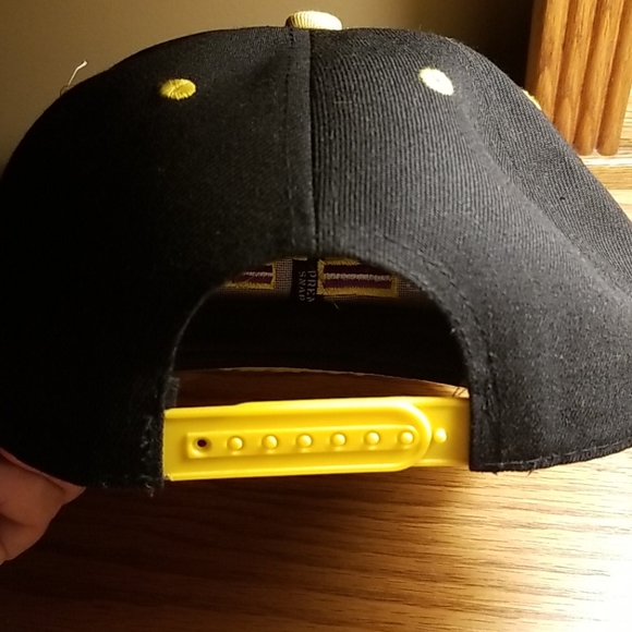 24 "KOBE BRYANT " SNAPBACK HAT - Picture 3 of 6